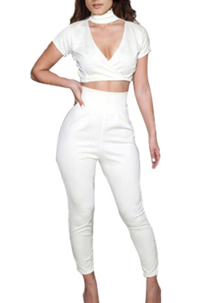 Charismatic Round Neck Short Sleeves V Shaped Hollow Out White Polyester Two Piece Pants Setlw 